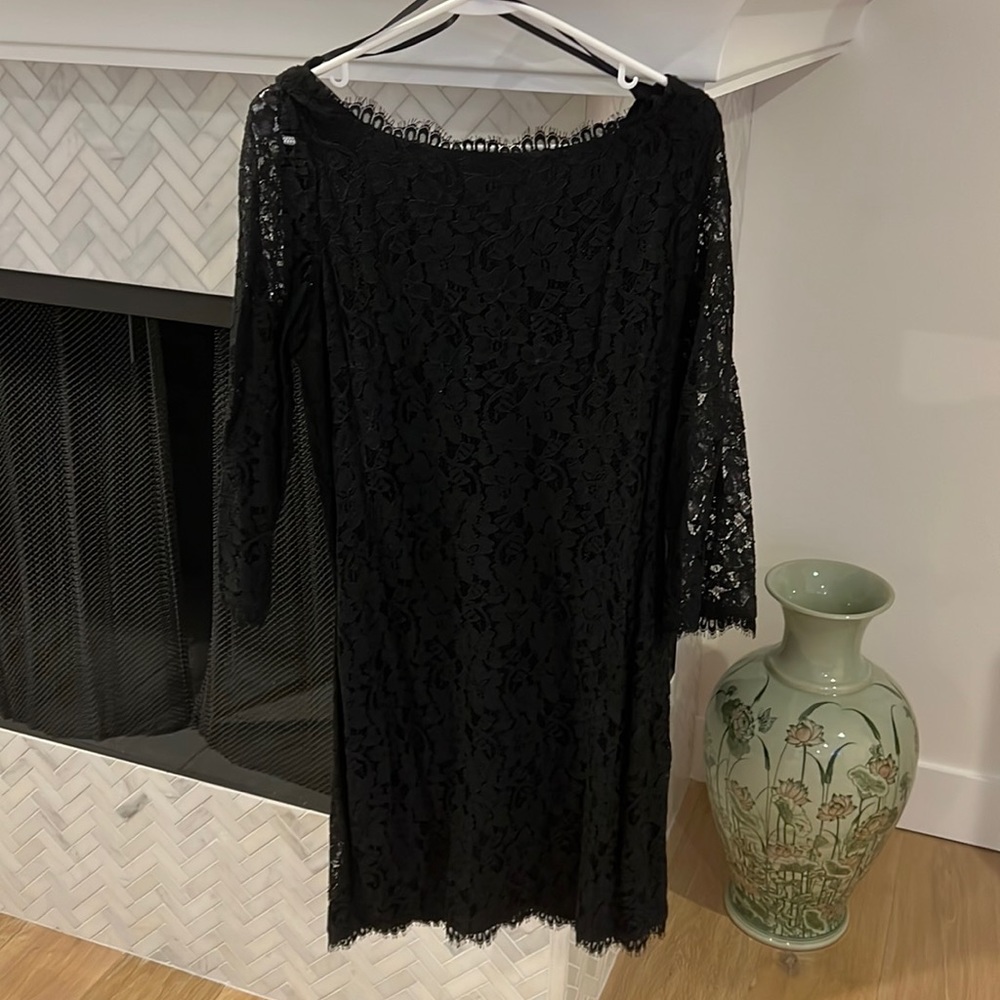 Diane Von Furstenberg size 14 black lace dress
